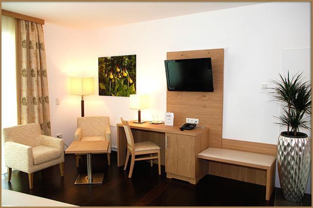 Relax- & Wanderhotel Poppengut Hinterstoder Exterior photo